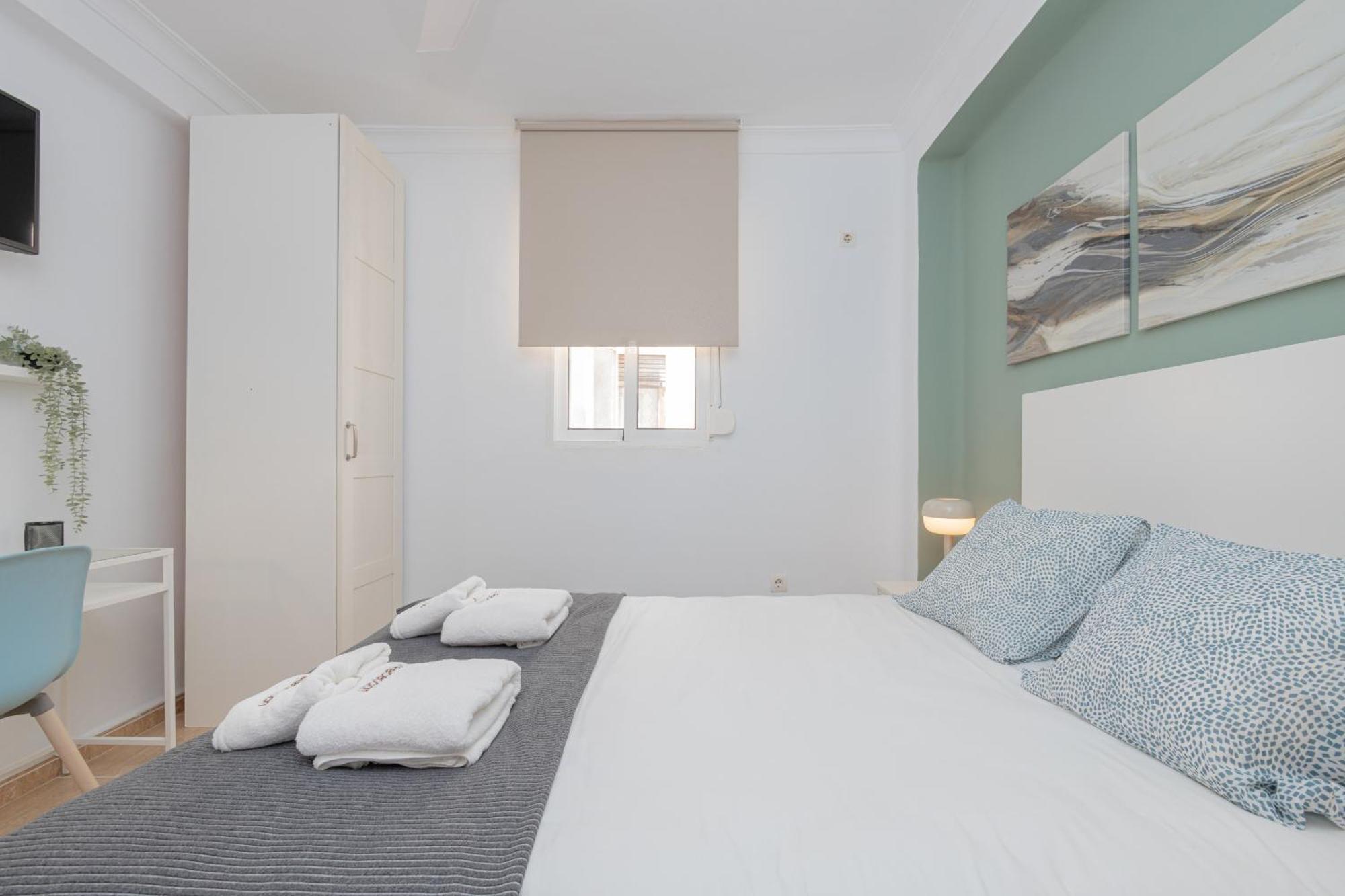 Apartment C27 Great 3 Bedroom Close To Center Málaga